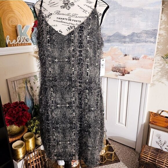 New Guess Fuzzy Goldie Sexy A- Line Slip Dress. - Picture 10 of 15